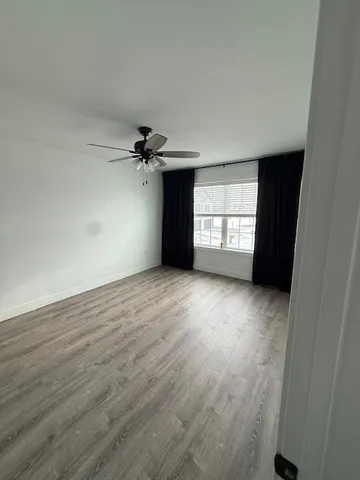 $2,050 | 3304 Stoneway Court, Champaign, IL 61822