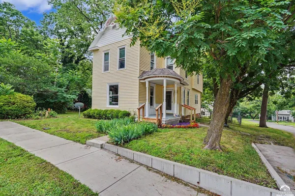 $325,000 | 803 Church Street, Eudora, KS 66025