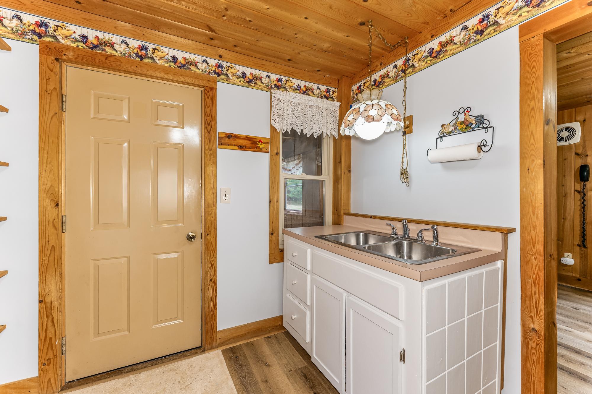 3640 Eagle Waters Road Eagle River, WI 54521 - Photo 7 of 38 Gallery Image 7