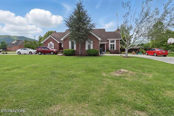 $455,000 | 523 North 30th Street, Middlesboro, KY 40965