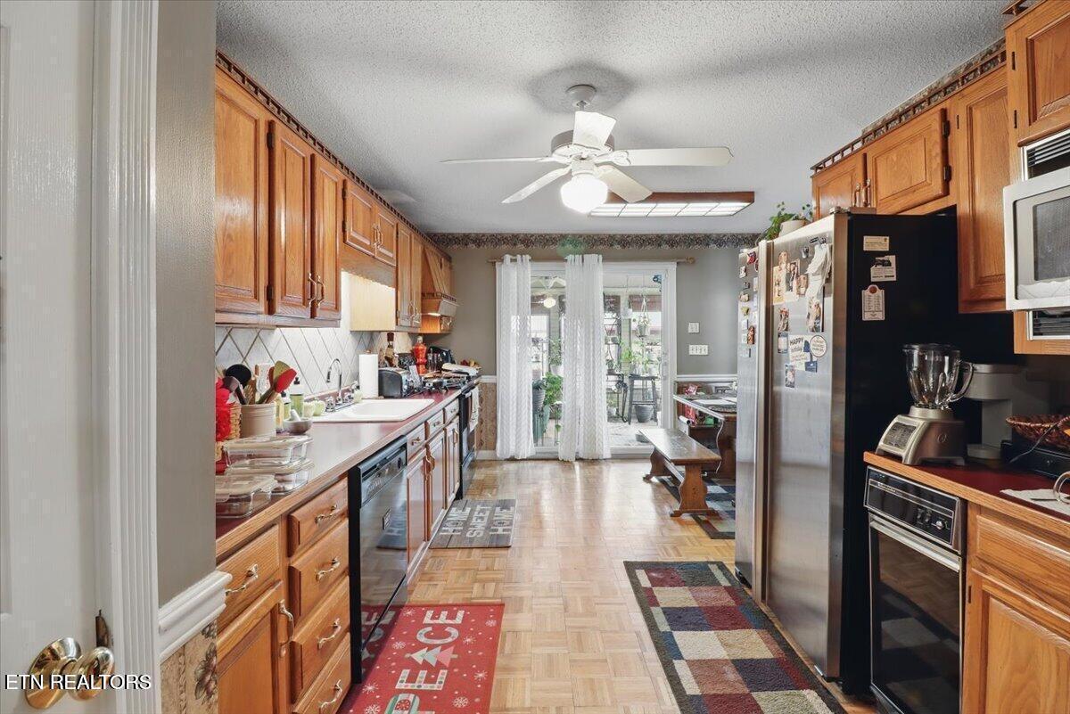 523 North 30th Street Middlesboro, KY 40965 - Photo 6 of 13 hick13