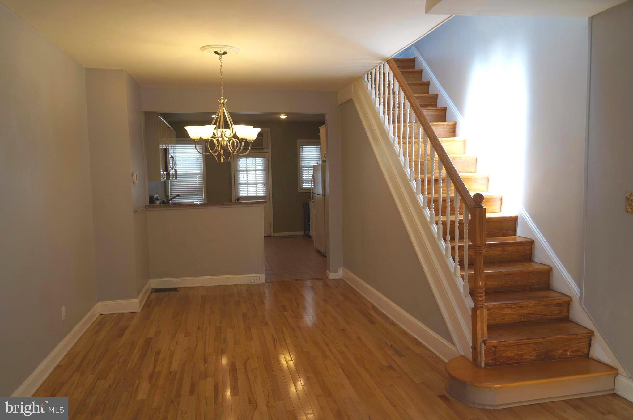 3538 Keswick Road Baltimore, MD 21211 - Photo 4 of 30 Huge skylight brings the light in