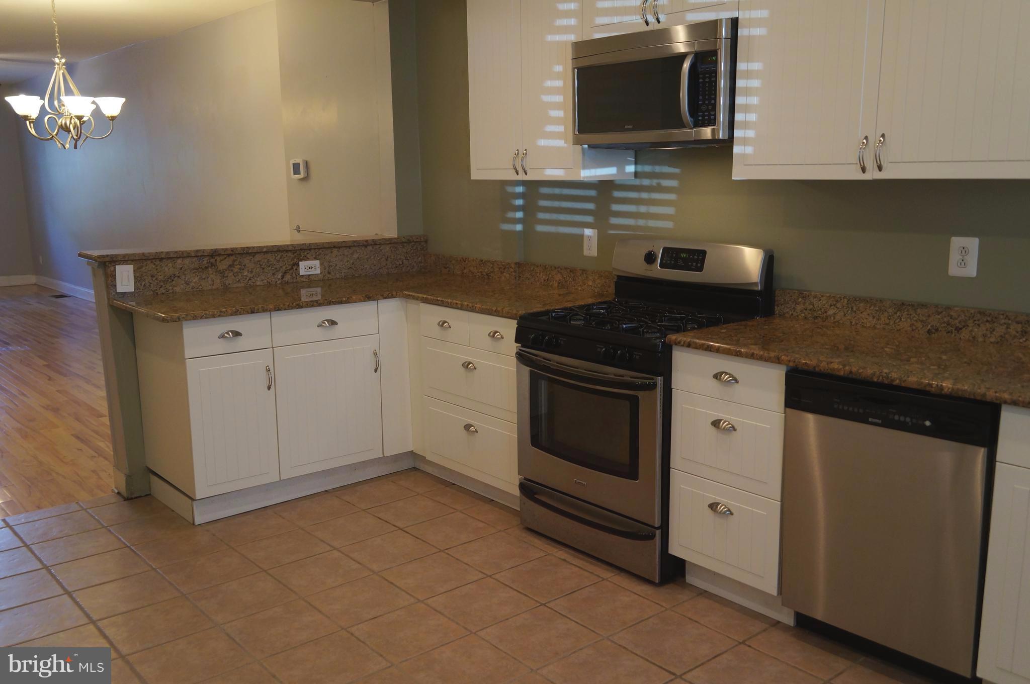 3538 Keswick Road Baltimore, MD 21211 - Photo 6 of 30 Kitchen