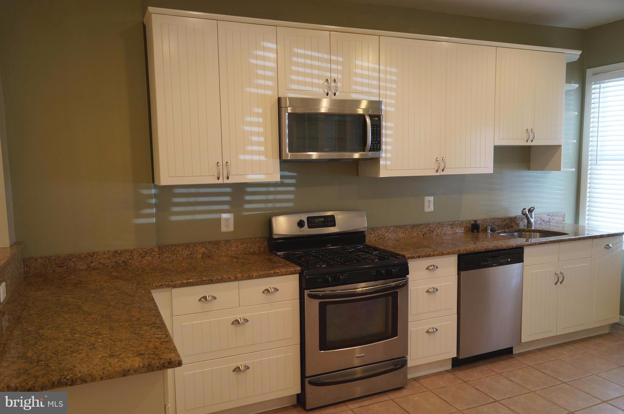 3538 Keswick Road Baltimore, MD 21211 - Photo 8 of 30 Kitchen