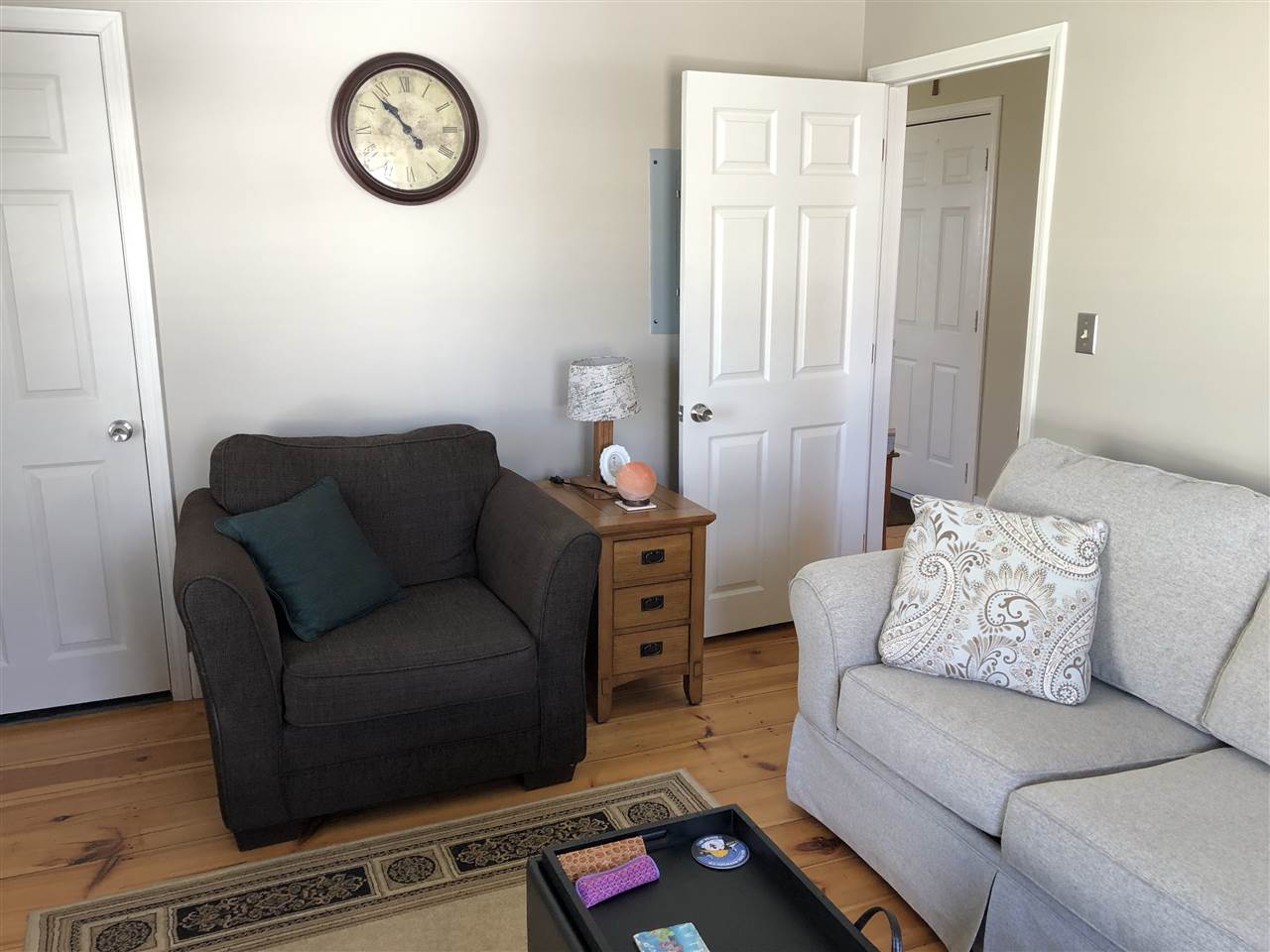 16 Carroll Street, Unit B Exeter, NH 03833 - Photo 14 of 27 Gallery Image 14