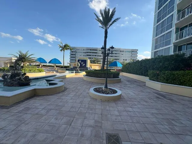 $2,750 | 7601 East Treasure Drive, Unit 2317, North Bay Village, FL 33141