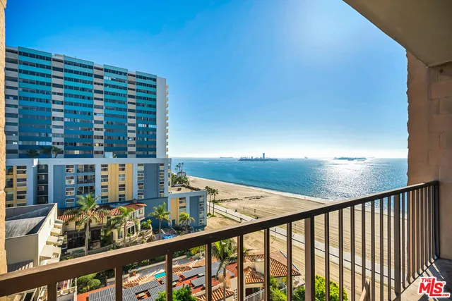 $575,000 | 1750 East Ocean Boulevard, Unit 704, Long Beach, CA 90802