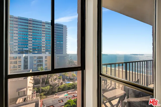 $575,000 | 1750 East Ocean Boulevard, Unit 704, Long Beach, CA 90802