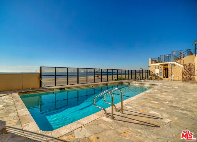 $575,000 | 1750 East Ocean Boulevard, Unit 704, Long Beach, CA 90802