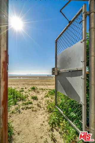 $575,000 | 1750 East Ocean Boulevard, Unit 704, Long Beach, CA 90802