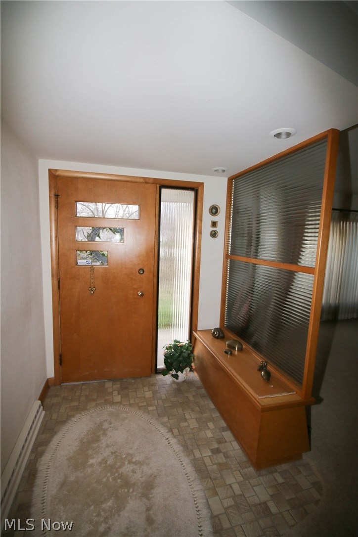 319 Stouffer Road Akron, OH 44333 - Photo 8 of 27 Gallery Image 8