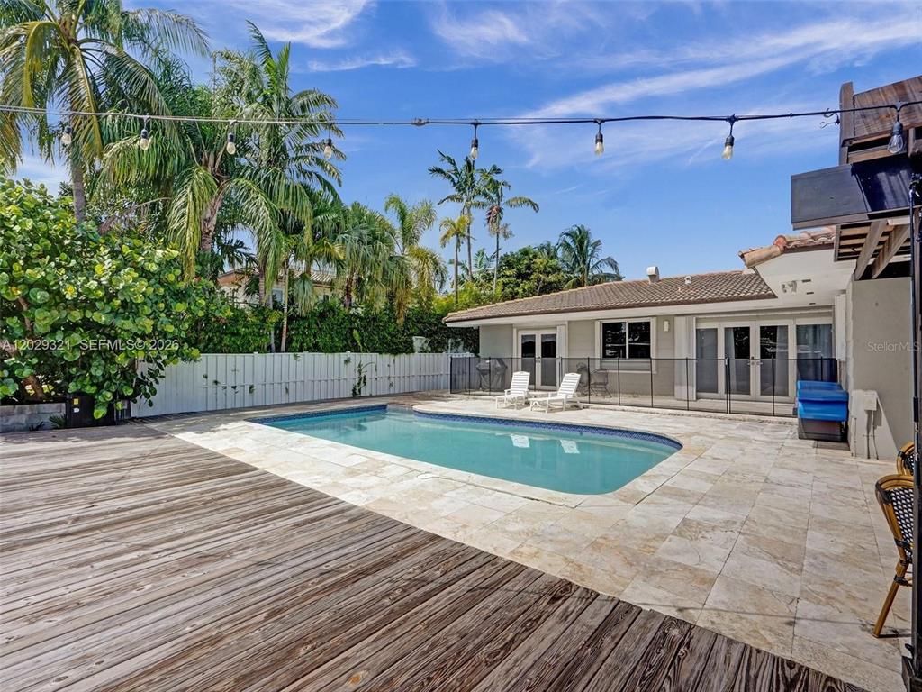 1912 Northeast 119th Road North Miami, FL 33181 - Photo 56 of 65 Gallery Image 56