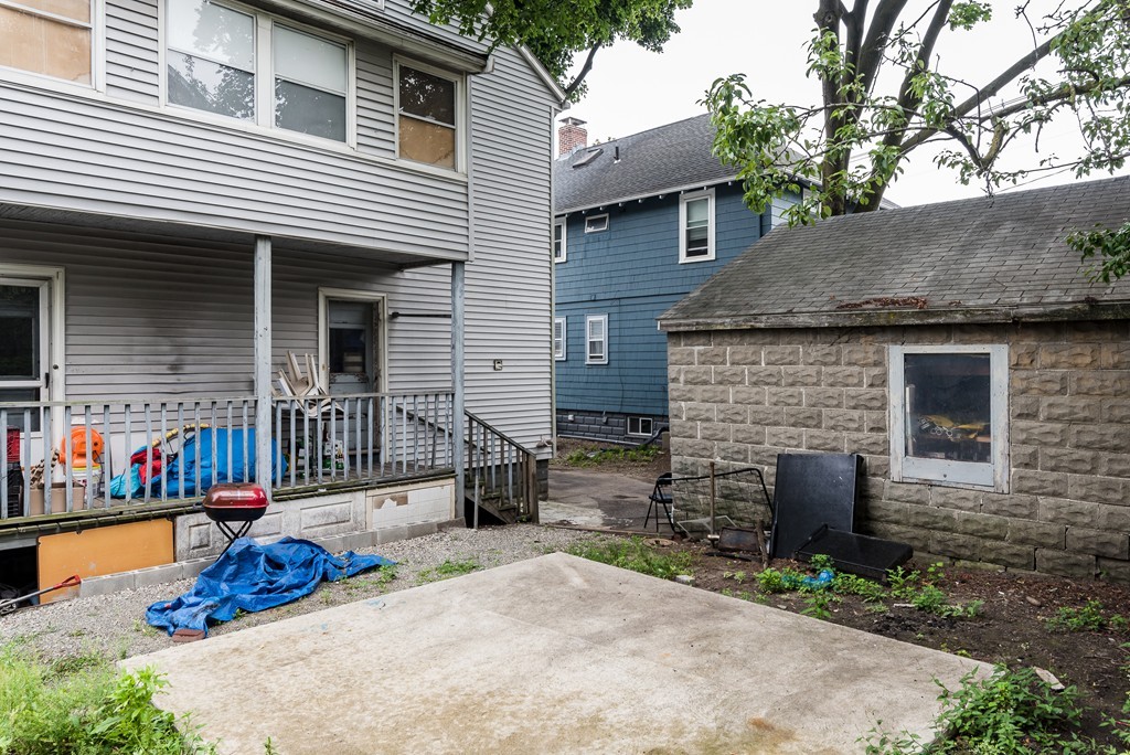 59 Governor Winthrop Road Somerville, MA 02145 - Photo 20 of 24 Gallery Image 20
