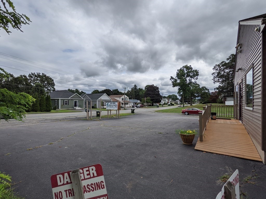 116-120 Thompson Road Webster, MA 01570 - Photo 25 of 39 a view of multiple houses with a street