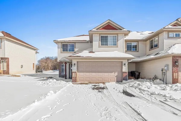 $300,000 | 19496 Prairieview Drive, Rogers, MN 55374