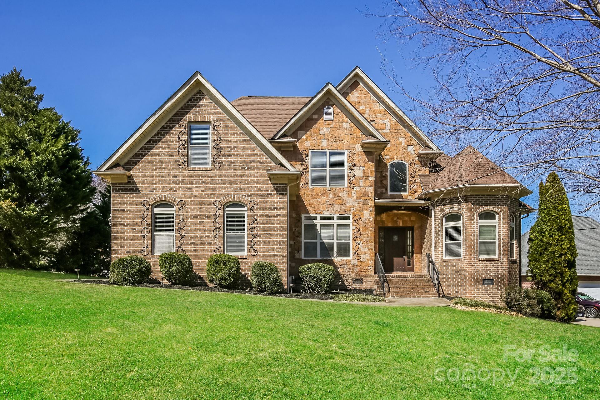 1125 Bugle Lane Newton, NC 28658 - Photo 1 of 20