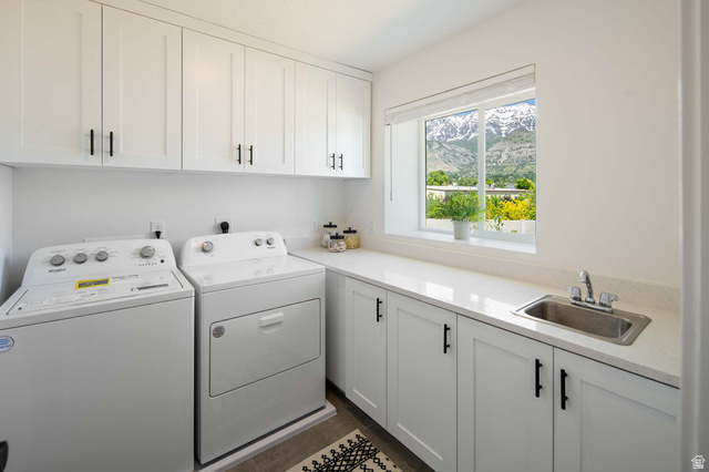 461 West 490 North Lindon, UT 84042 - Photo 17 of 18 Laundry area with cabinet space and washer and clothes dryer