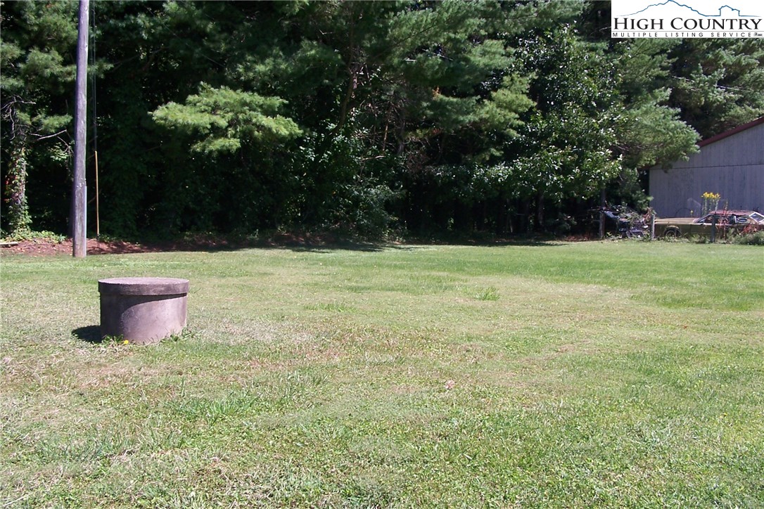 2749 Highway 421 Boone, NC 28607 - Photo 26 of 36 Gallery Image 26