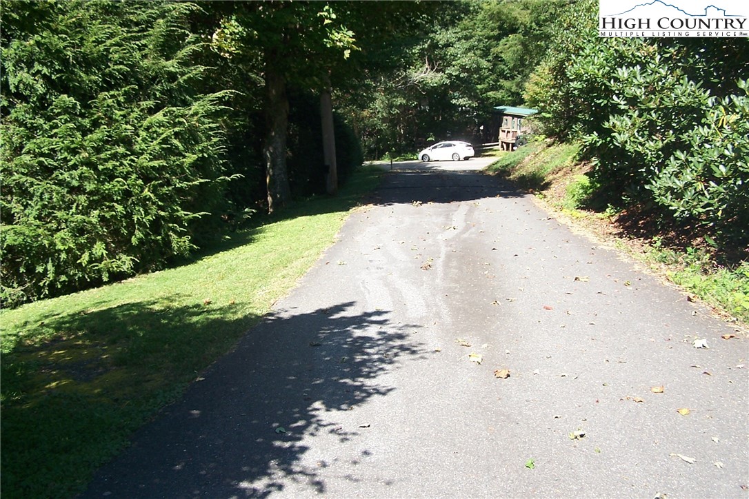 2749 Highway 421 Boone, NC 28607 - Photo 27 of 36 Gallery Image 27