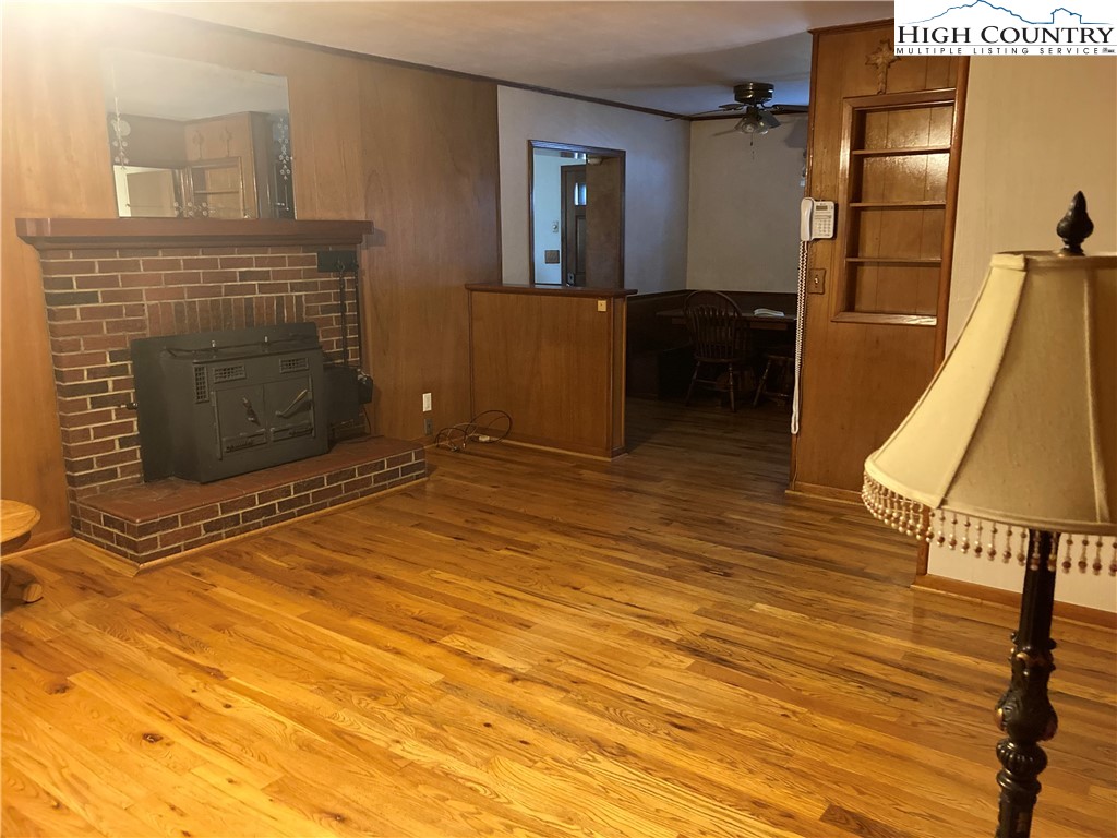 2749 Highway 421 Boone, NC 28607 - Photo 6 of 36 Gallery Image 6