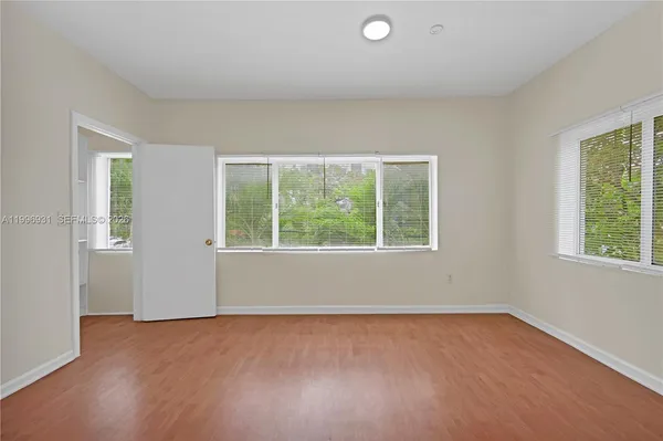 $2,100 | 109 Northwest 6th Avenue, Unit 8, Miami, FL 33128