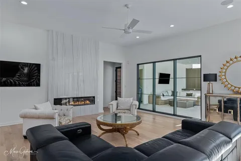 $885,000 | 1072 Winterberry Lane, Shreveport, LA 71106