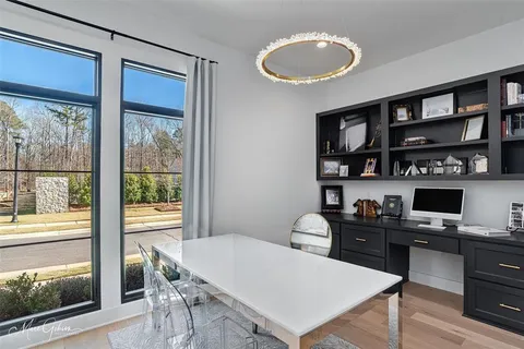 $885,000 | 1072 Winterberry Lane, Shreveport, LA 71106