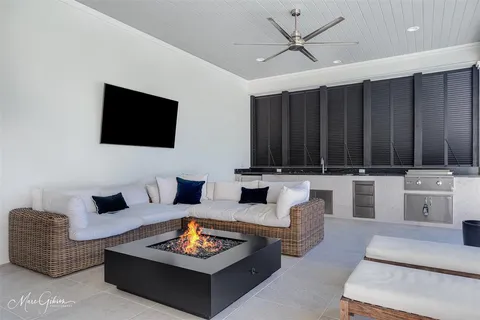 $885,000 | 1072 Winterberry Lane, Shreveport, LA 71106