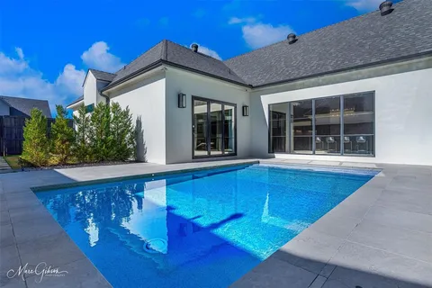 $885,000 | 1072 Winterberry Lane, Shreveport, LA 71106