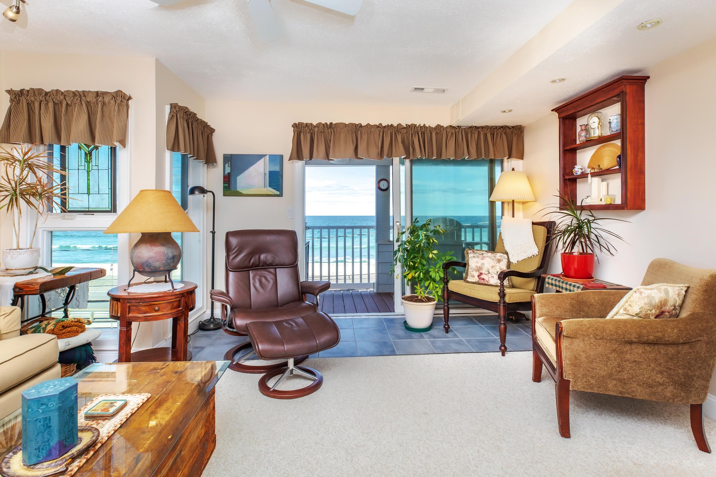 591 Ocean Boulevard, Unit 6 Hampton, NH 03842 - Photo 3 of 33