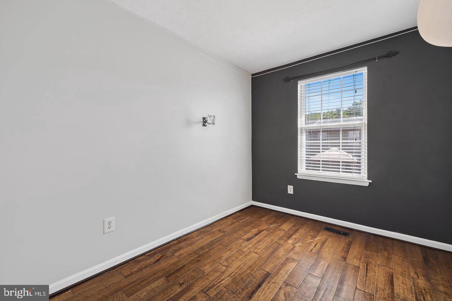 4027 Issacs Road Middle River, MD 21220 - Photo 17 of 23