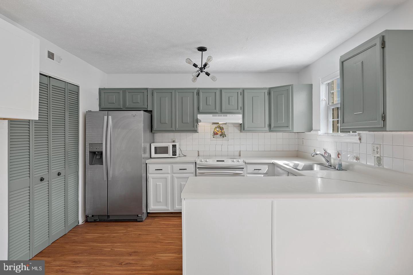 4027 Issacs Road Middle River, MD 21220 - Photo 9 of 23
