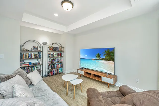 $3,200 | 411 Grove End Road, Moncks Corner, SC 29461