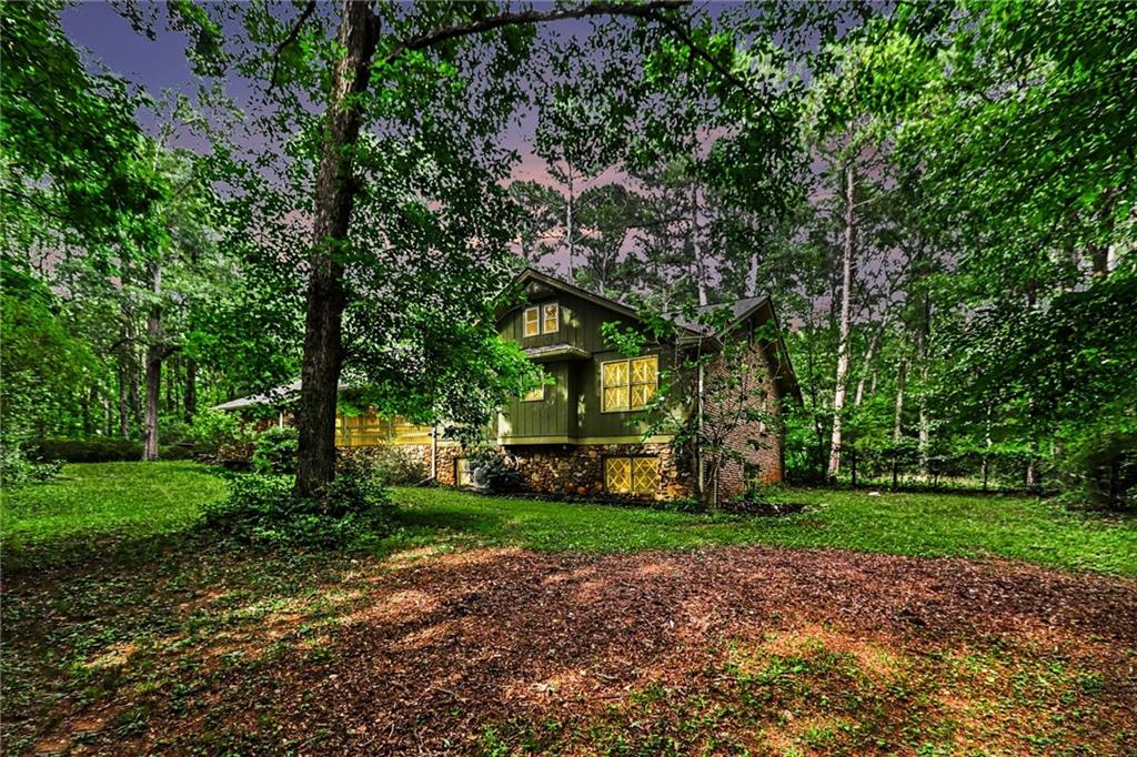 675 Ridge Avenue Stone Mountain, GA 30083 - Photo 10 of 65