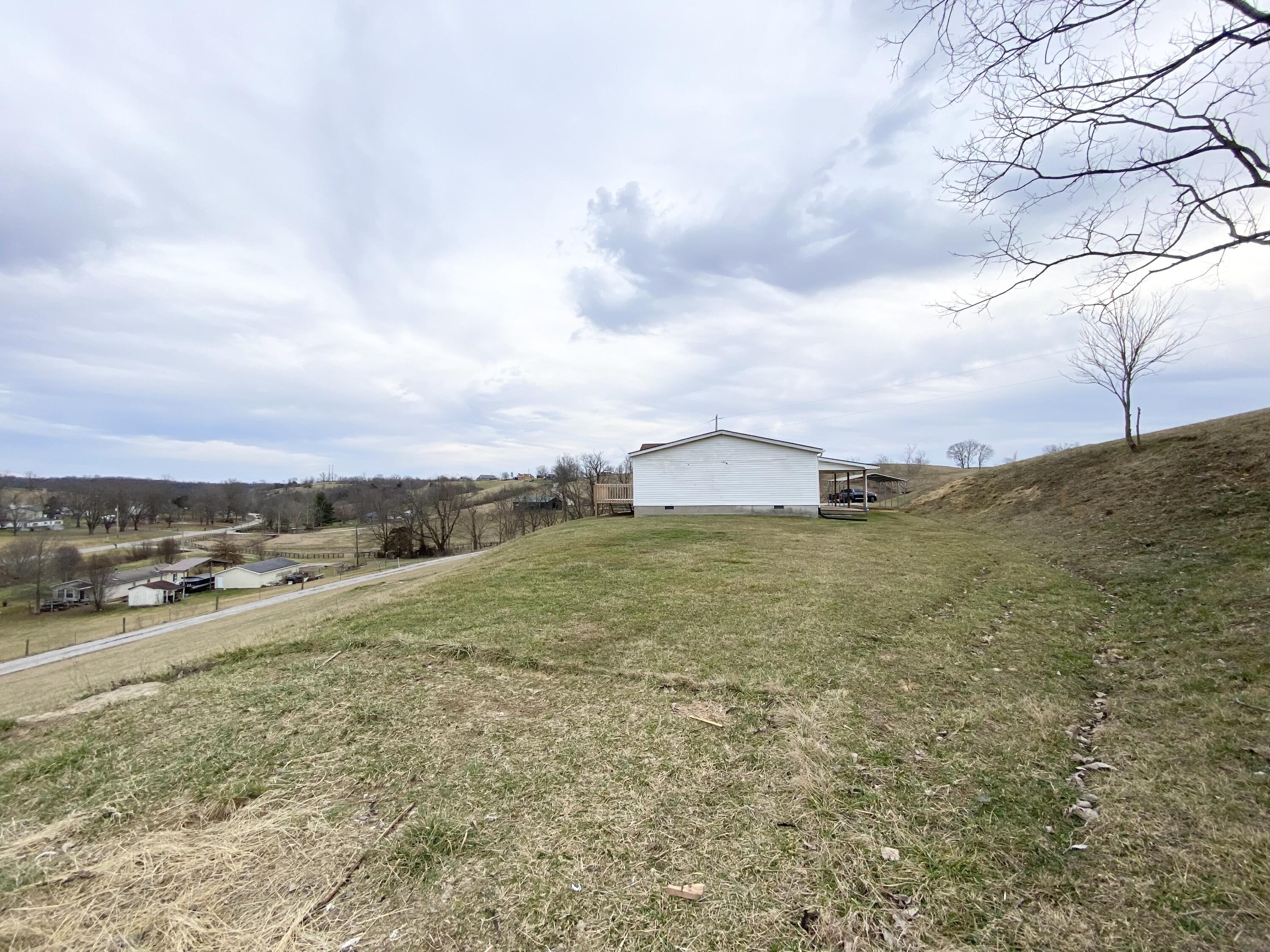 2593 Irvine Road Winchester, KY 40391 - Photo 27 of 38 IMG_1597