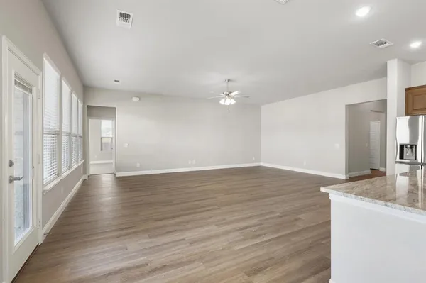 $469,360 | 2905 Chert Court, Sherman, TX 75092