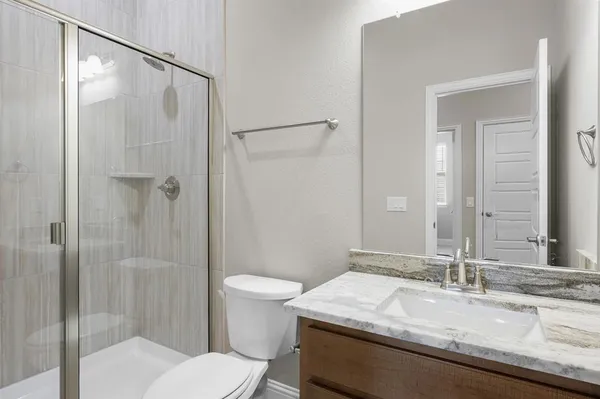 $469,360 | 2905 Chert Court, Sherman, TX 75092