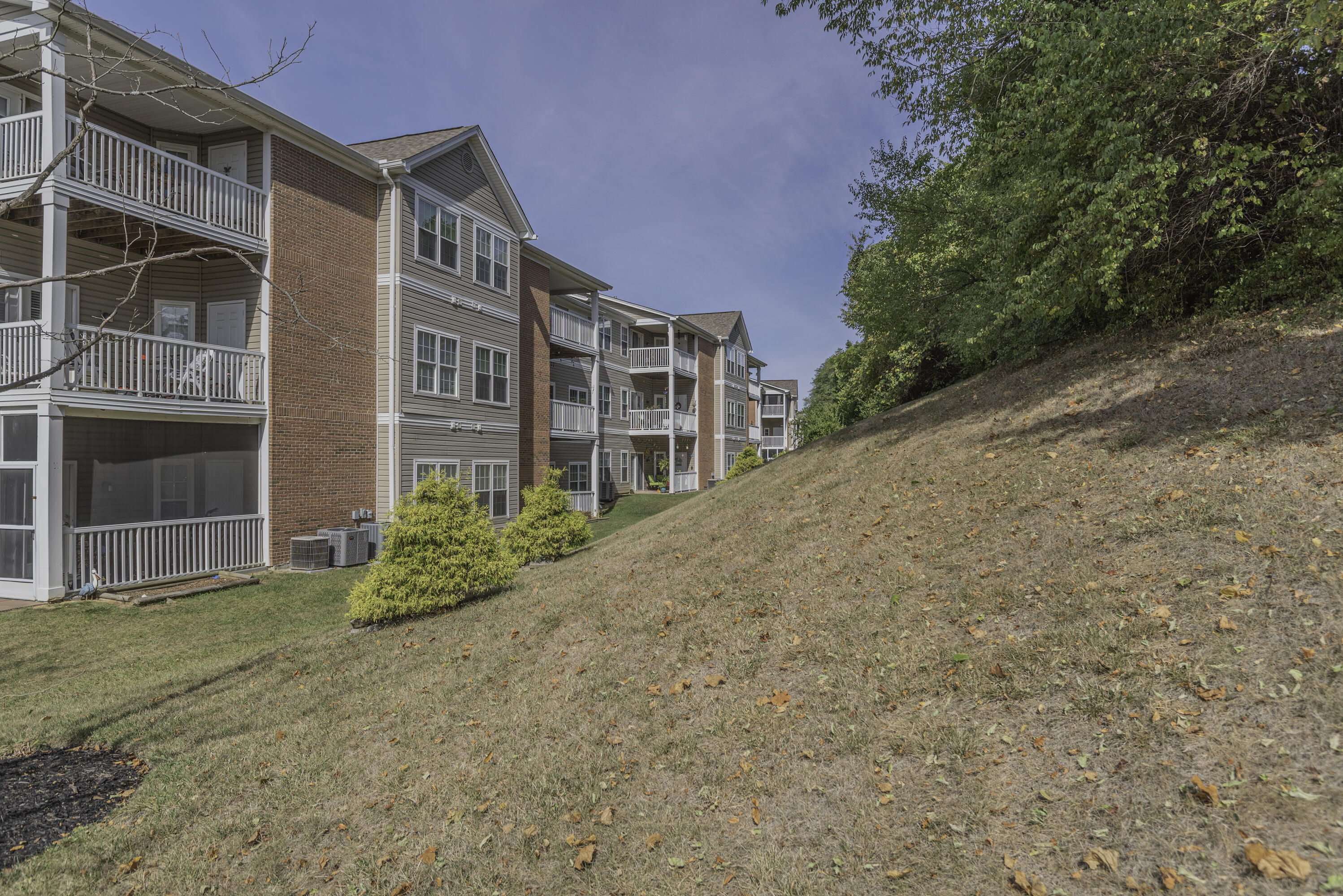 475 Ivy Ridge Drive Cold Spring, KY 41076 - Photo 3 of 39 Gallery Image 3
