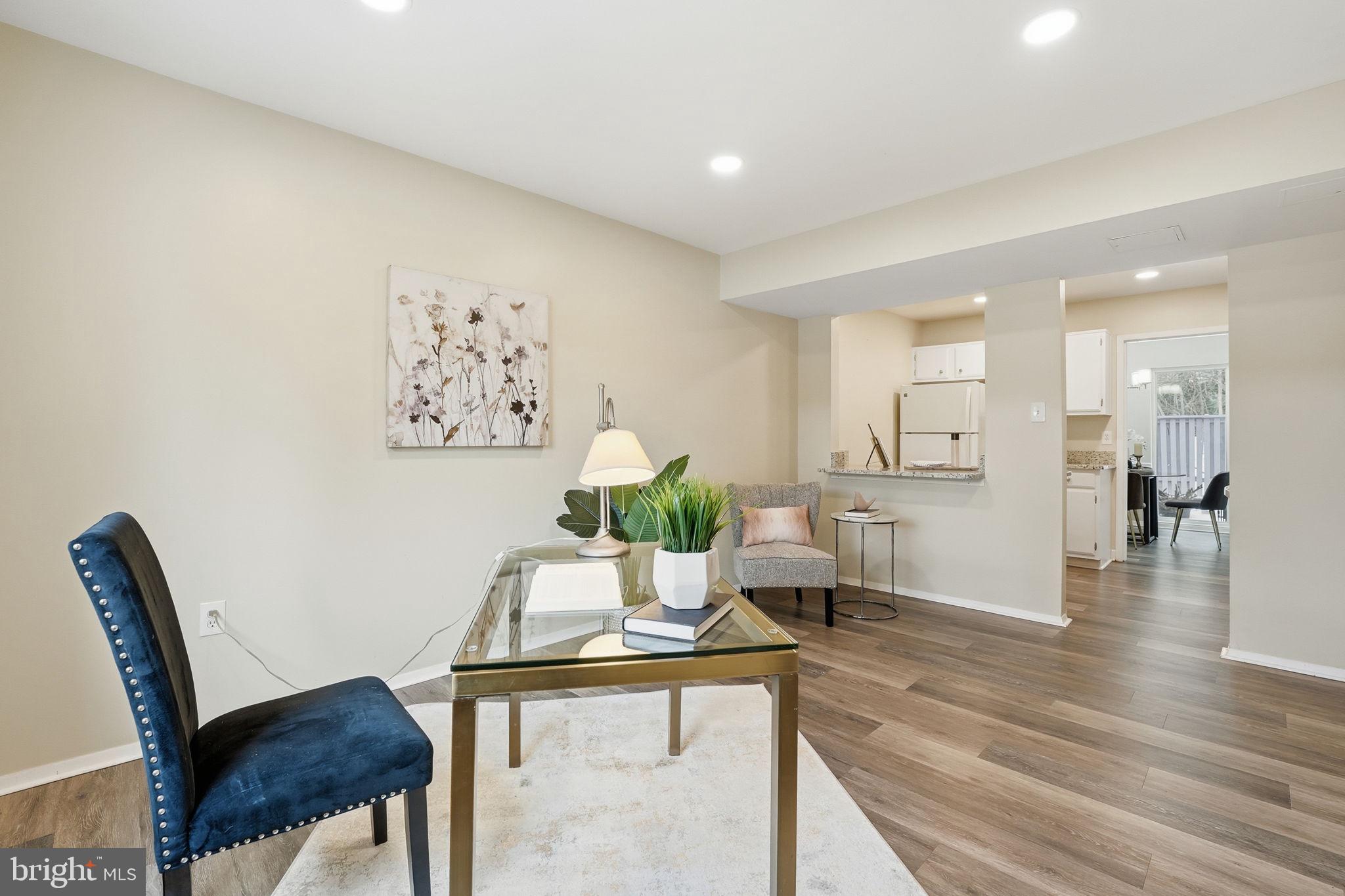 1735 Ivy Oak Square, Unit 7 Reston, VA 20190 - Photo 10 of 37 Multi use room