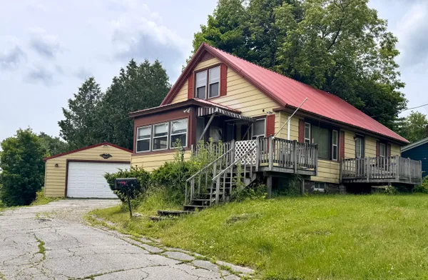 $199,000 | 2 Barnet Avenue, Waterville, ME 04901