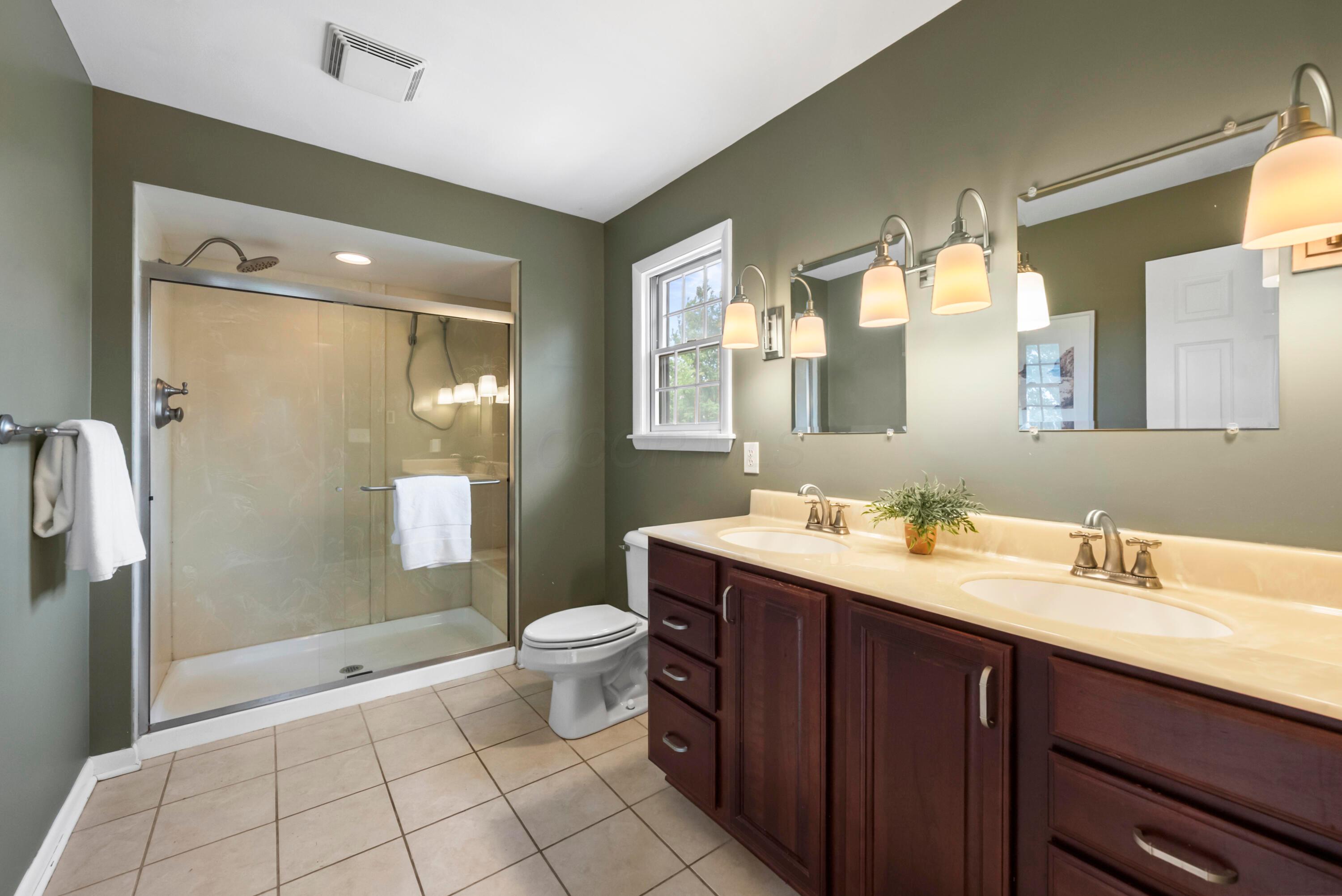 2762 Tremont Road Columbus, OH 43221 - Photo 41 of 68 Gallery Image 41