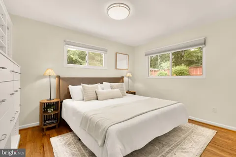 $765,000 | 4147 Taney Avenue, Alexandria, VA 22304