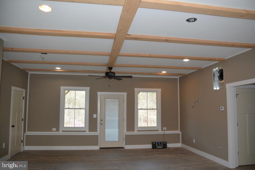 495 Mesner Road Berkeley Springs, WV 25411 - Photo 14 of 21