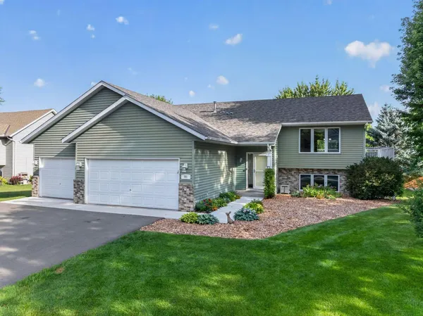 $419,000 | 501 Carter Drive, Northfield, MN 55057