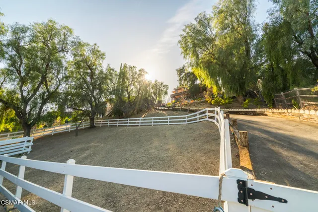 $2,190,000 | 5734 Fairview Place, Agoura Hills, CA 91301