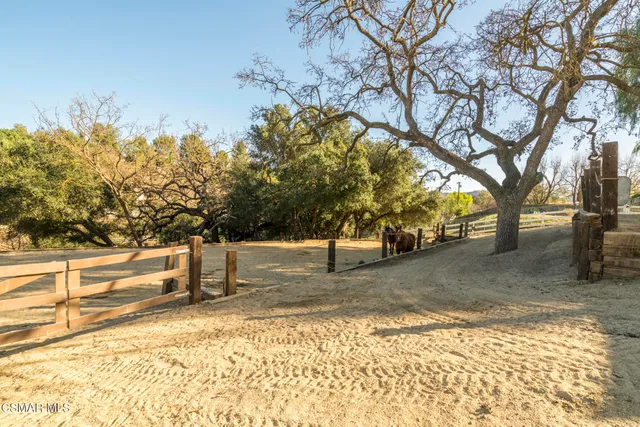 $2,190,000 | 5734 Fairview Place, Agoura Hills, CA 91301