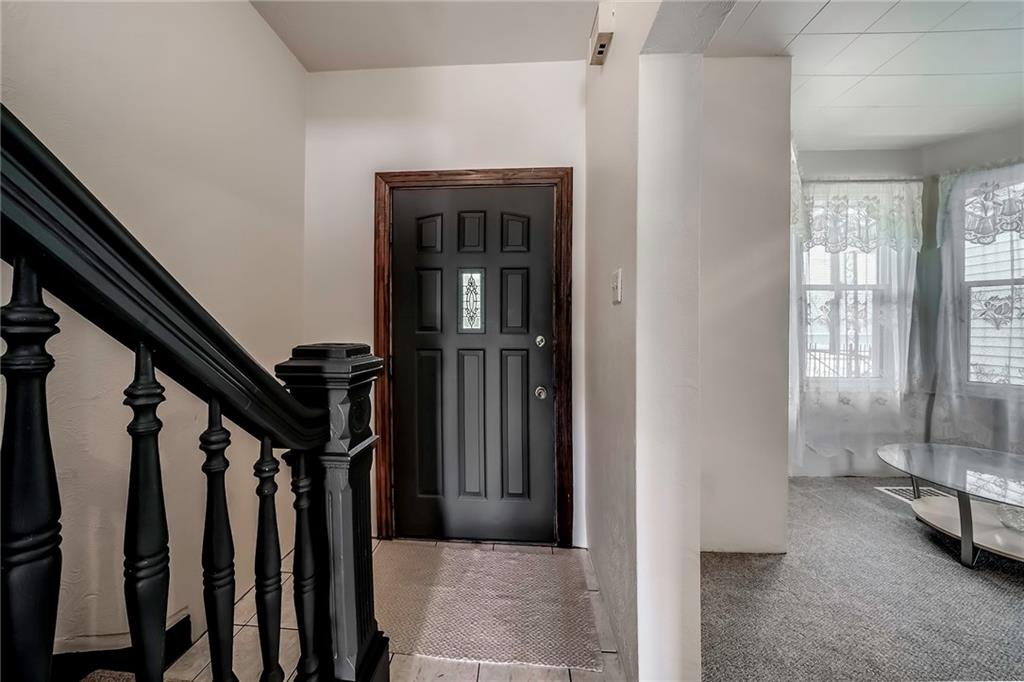 805 Frank Street McKees Rocks, PA 15136 - Photo 4 of 25 a view of front door