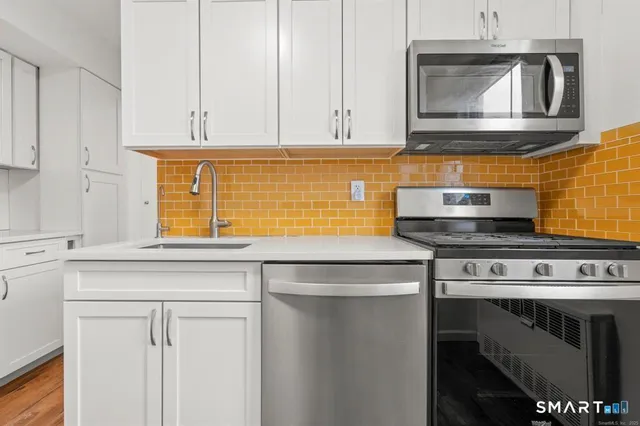 $3,100 | 444 Bedford Street, Unit 3R, Stamford, CT 06901