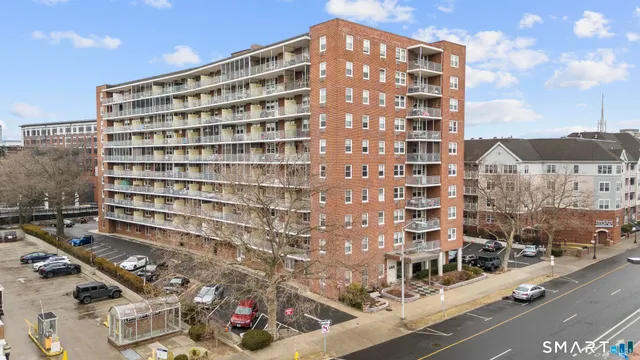 $3,100 | 444 Bedford Street, Unit 3R, Stamford, CT 06901