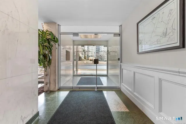 $3,100 | 444 Bedford Street, Unit 3R, Stamford, CT 06901